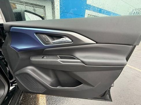 New 2026 Chevrolet Equinox EV LT w/ Convenience Package II image 19