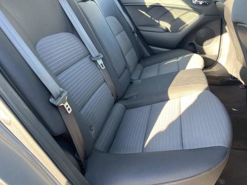 Used 2016 Kia Forte LX w/ LX Popular Plus Package image 21