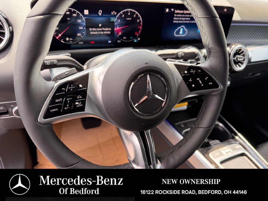 New 2026 Mercedes-Benz GLB 250 4MATIC image 10