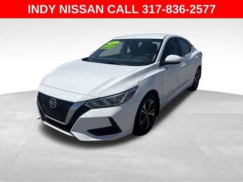 Used 2021 Nissan Sentra SV image 2