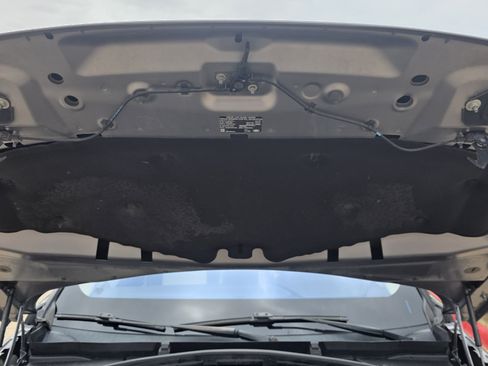 Used 2021 Land Rover Range Rover Velar S AWD/4WD image 31