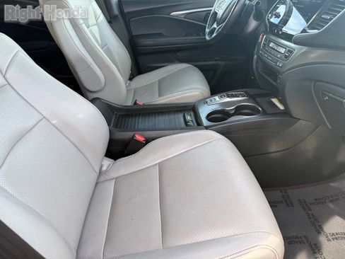 Used 2023 Honda Passport EX-L image 30