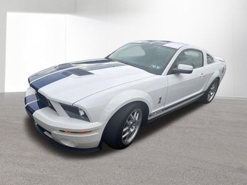 Used 2007 Ford Mustang Shelby GT500 RWD image 8