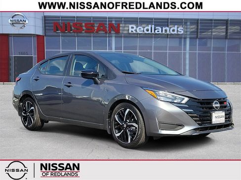 New 2025 Nissan Versa SR w/ Trunk Package image 1