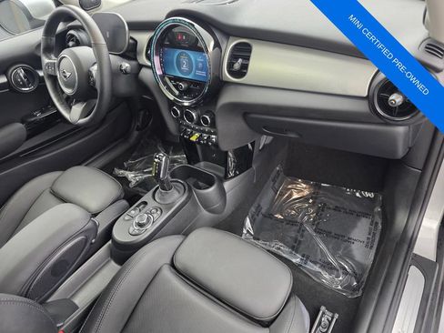 Used 2024 MINI Cooper SE FWD image 29