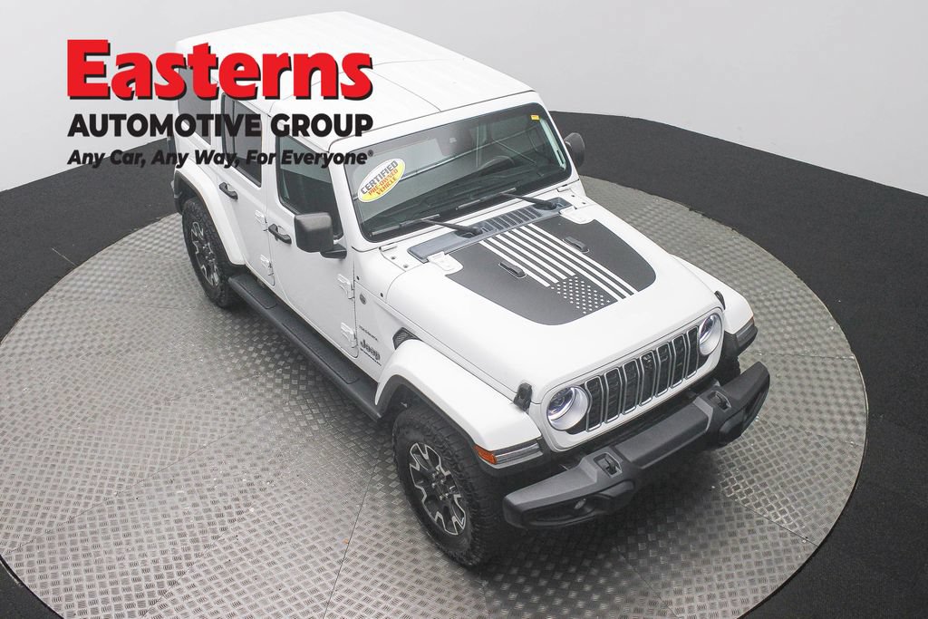Used 2024 Jeep Wrangler Unlimited Sahara w/ Dual Top Group AWD/4WD image 4
