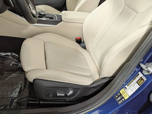 Certified 2023 BMW 330i xDrive Sedan w/ Premium Package image 19