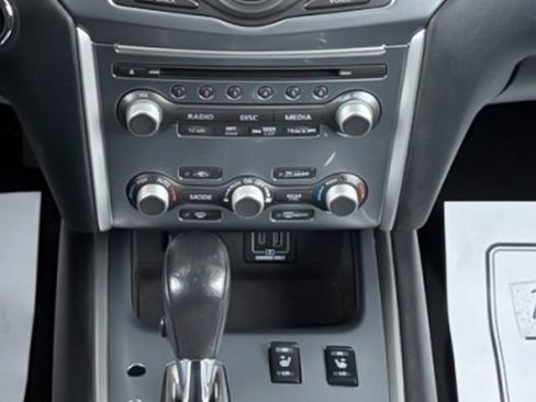 Used 2020 Nissan Pathfinder SL AWD/4WD image 18