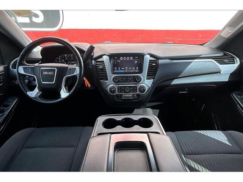 Used 2018 GMC Yukon SLE w/ HD Trailering Package AWD/4WD image 16