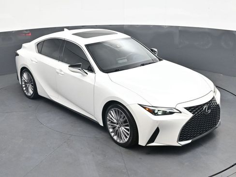 Used 2023 Lexus IS 300 w/ Premium Package RWD image 22
