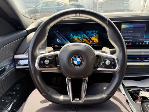 Used 2025 BMW 740i RWD image 6