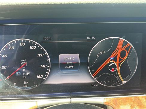 Certified 2017 Mercedes-Benz E 400 4MATIC Wagon image 13