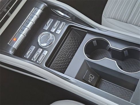 New 2026 Lincoln Nautilus Reserve image 19