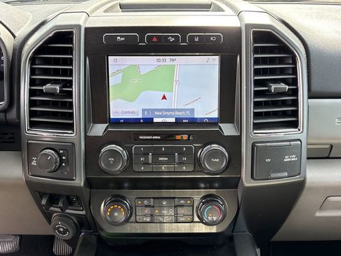 Used 2021 Ford F250 XLT w/ XLT Premium Package AWD/4WD image 24