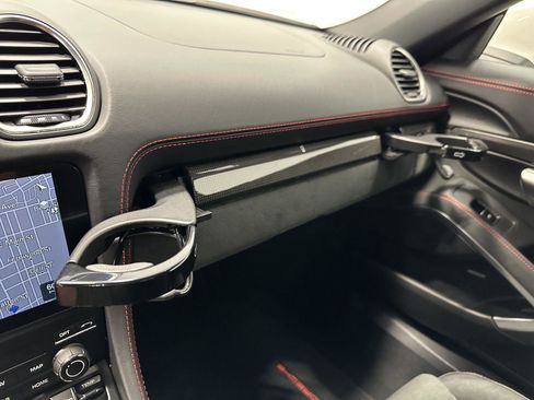 Certified 2025 Porsche 718 Boxster GTS image 32