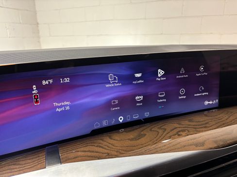 Used 2025 Cadillac Escalade Sport Platinum image 16