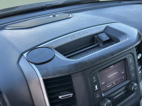 Used 2020 RAM 1500 Big Horn RWD image 14