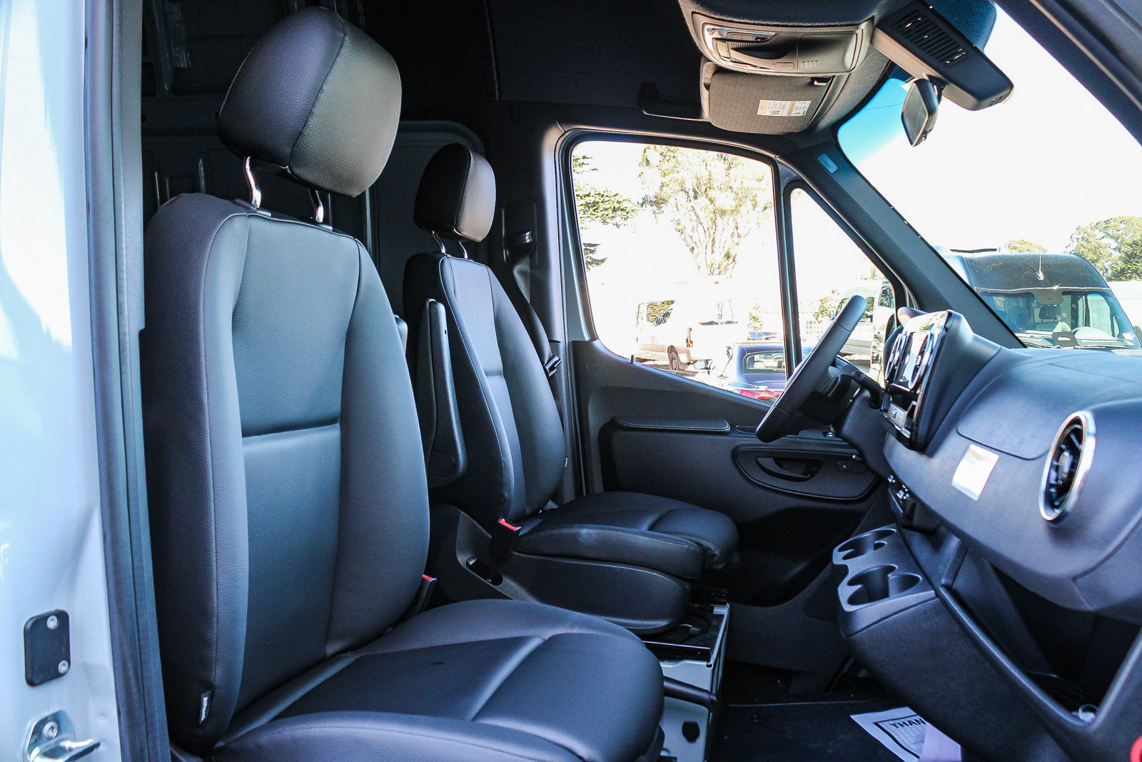 New 2026 Mercedes-Benz Sprinter 2500 image 18