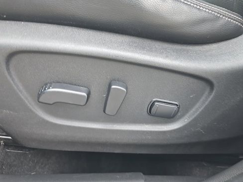 Used 2020 Nissan Rogue Sport SL w/ Premium Package image 18