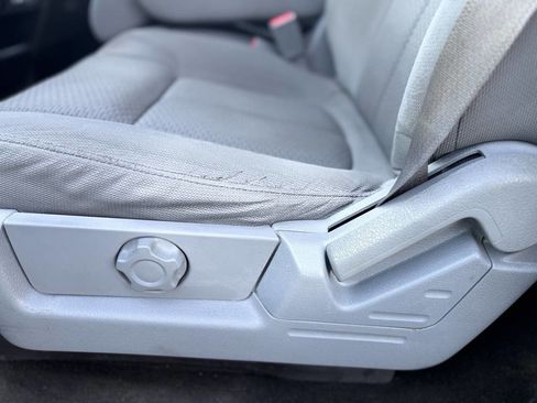 Used 2014 Ford F150 XLT w/ Trailer Tow Package image 10