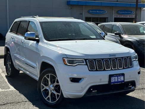 Used 2019 Jeep Grand Cherokee Overland image 28