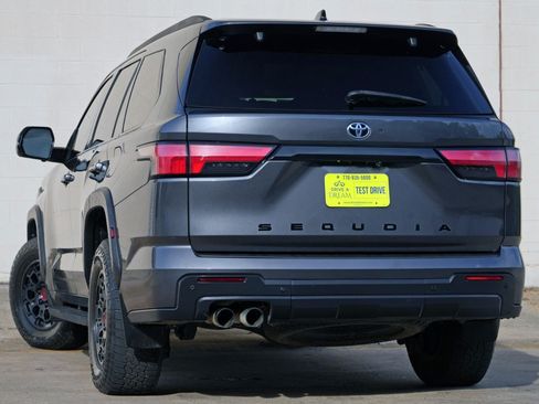 Used 2023 Toyota Sequoia TRD Pro AWD/4WD image 6