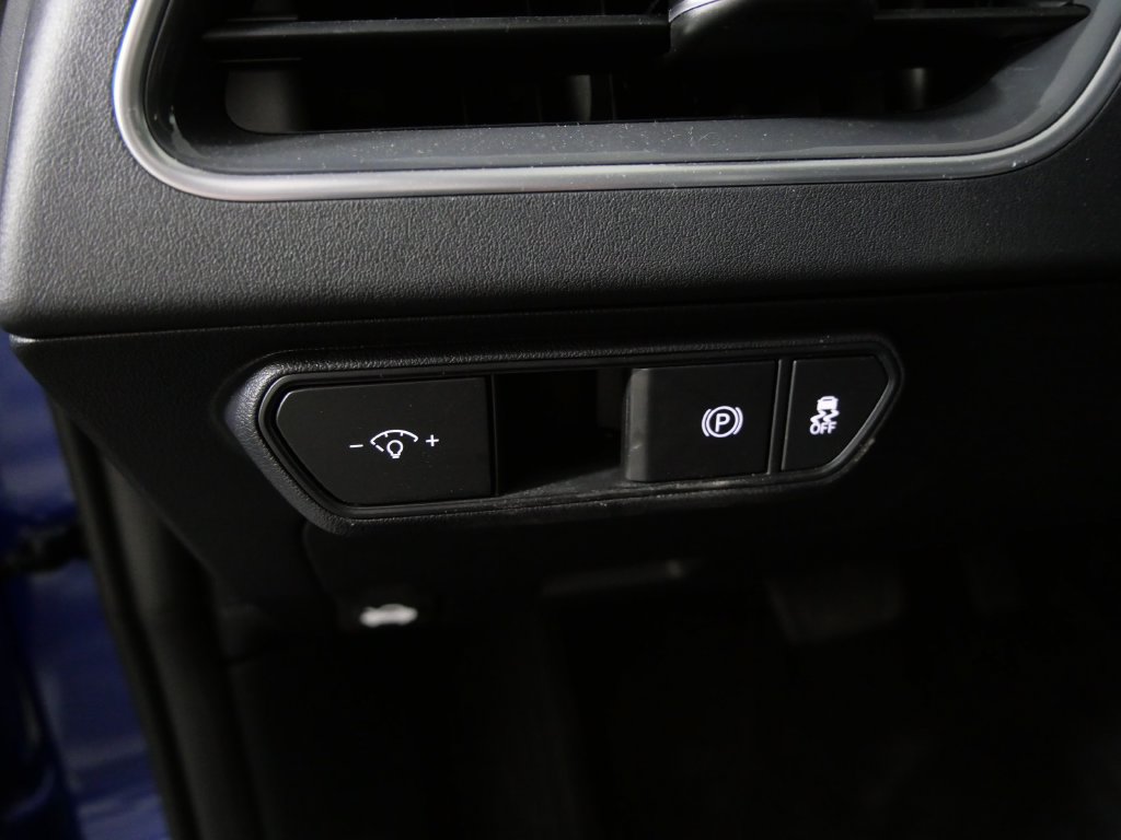 Used 2025 Kia K4 EX FWD image 15