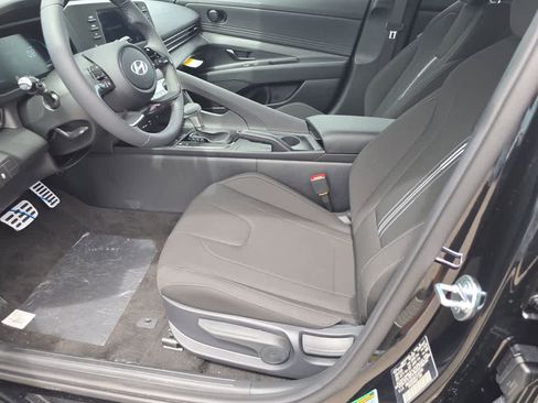 New 2026 Hyundai Elantra Sport FWD image 16