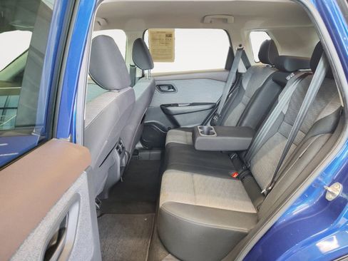 Used 2021 Nissan Rogue S image 24