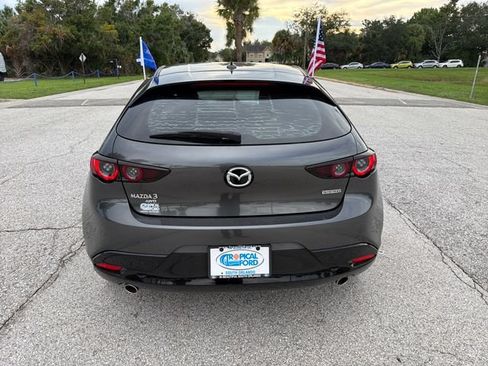 Used 2019 MAZDA MAZDA3 AWD Hatchback w/ Preferred Pkg image 6