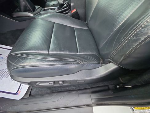 Used 2021 Toyota Tacoma TRD Sport w/ TRD Premium Sport Package image 4