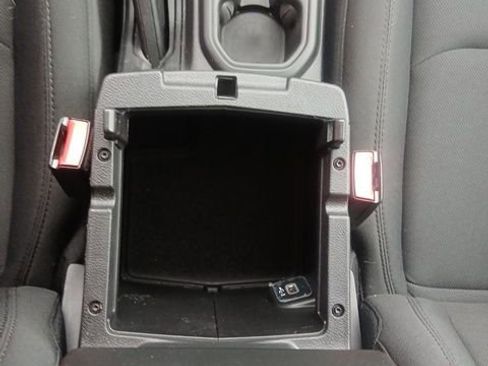 Used 2023 Jeep Wrangler Sport image 32