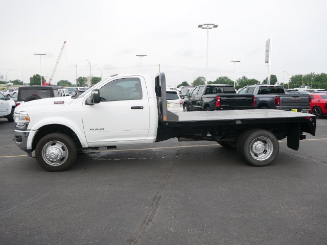 Used 2023 RAM 4500 SLT w/ Quick Order Package 27G SLT AWD/4WD image 4
