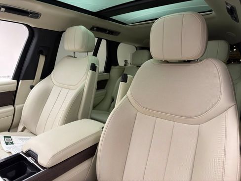 Used 2023 Land Rover Range Rover SE AWD/4WD image 10