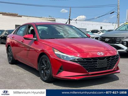 Certified 2023 Hyundai Elantra SEL