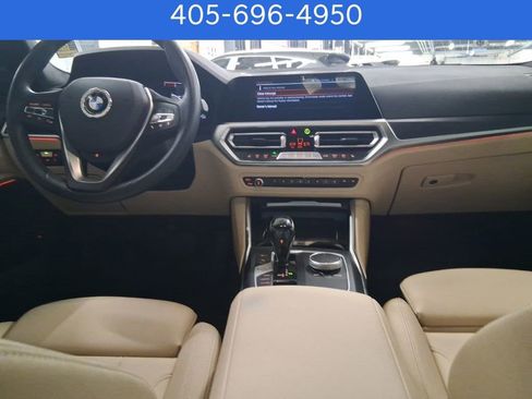 Used 2021 BMW 330i xDrive Sedan w/ Convenience Package image 12