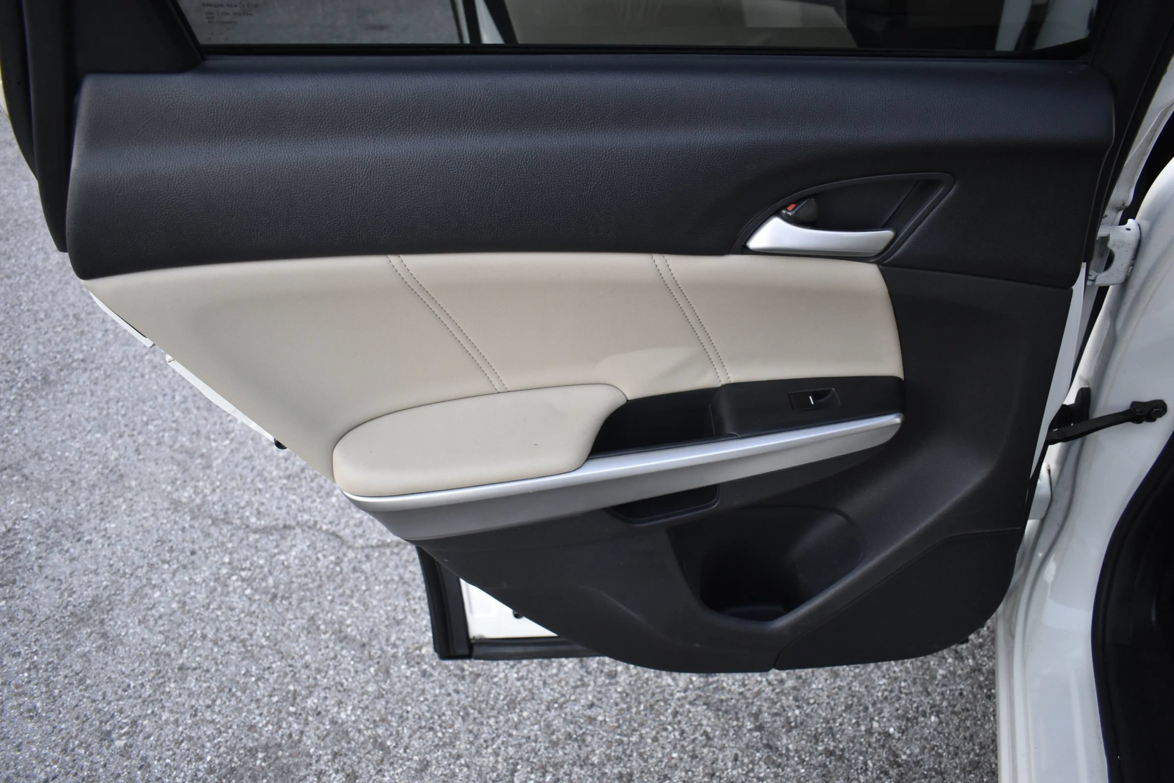 Used 2013 Honda Crosstour EX-L image 18