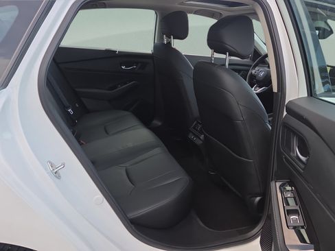 Used 2025 Honda Accord Touring image 15