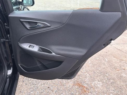 Used 2024 Chevrolet Malibu LT image 15