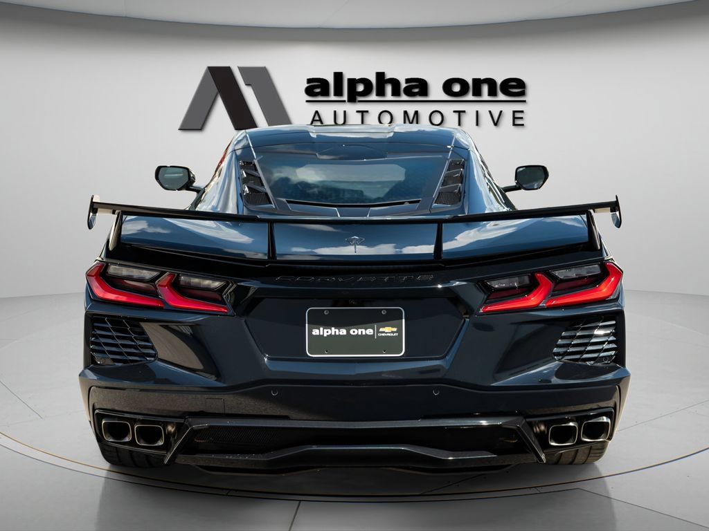 Used 2020 Chevrolet Corvette Stingray Coupe w/ Z51 Performance Package RWD image 10