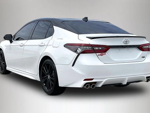 Used 2022 Toyota Camry XSE w/ Carpet Mat Package (TMS) FWD image 4