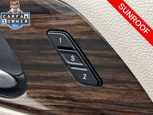 Used 2024 Chrysler Pacifica Limited FWD image 26