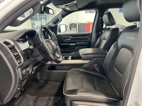 Used 2020 RAM 1500 Laramie w/ Sport Appearance Package AWD/4WD image 12