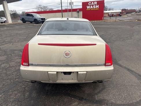 Used 2008 Cadillac DTS image 6