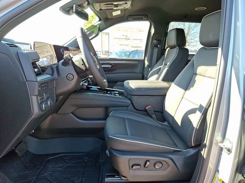 New 2025 Chevrolet Tahoe Premier image 11