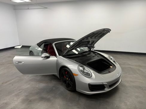 Used 2017 Porsche 911 Carrera image 38