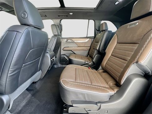 New 2026 GMC Acadia Denali Ultimate image 17