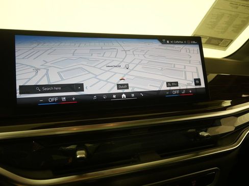 Used 2026 BMW X5 xDrive40i AWD/4WD image 23
