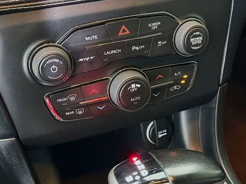 Used 2019 Dodge Charger SRT Hellcat w/ Navigation & Travel Group RWD image 19