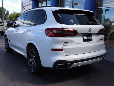 Used 2020 BMW X5 M50i w/ Premium Package AWD/4WD image 3